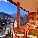 Apartment Atico Pena Blanca: Magnificas Vistas Al Valle *