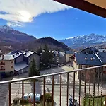 Atico Pena Blanca: Magnificas Vistas Al Valle *